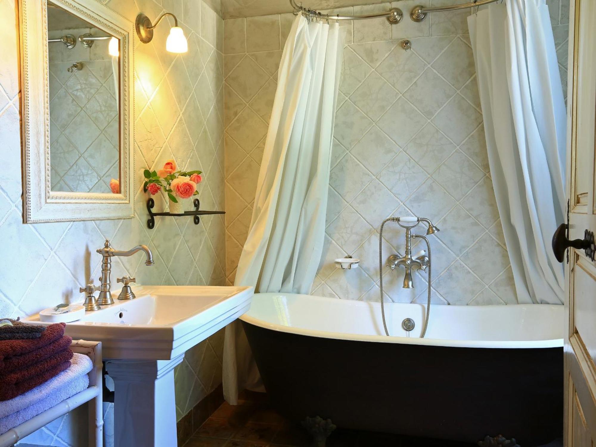 Domaine De Rhodes B&B Avinhão Quarto foto